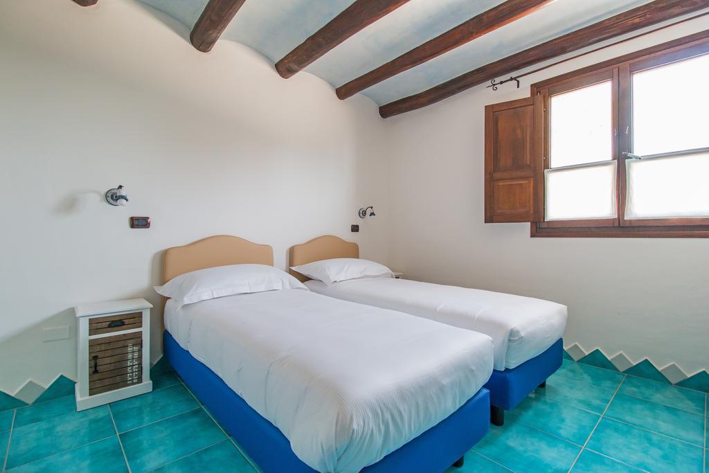 Casa La Vela Villa Cala Liberotto Exterior photo
